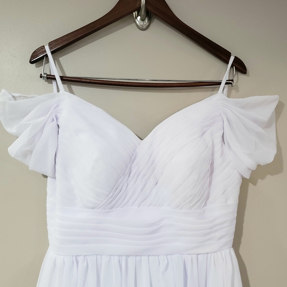 White Gown Special Occasion Gown Wedding - Picture 6 of 7